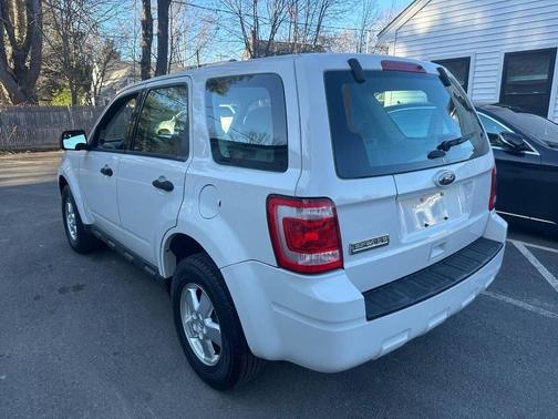 2011 Ford Escape XLS