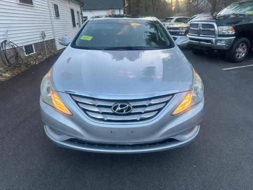 2012 Hyundai SONATA Limited
