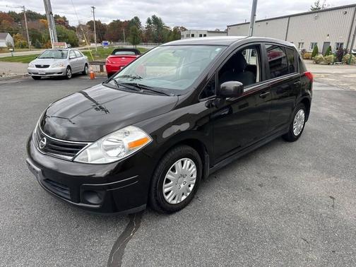 2012 Nissan Versa 1.8 S