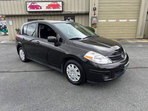 2012 Nissan Versa 1.8 S