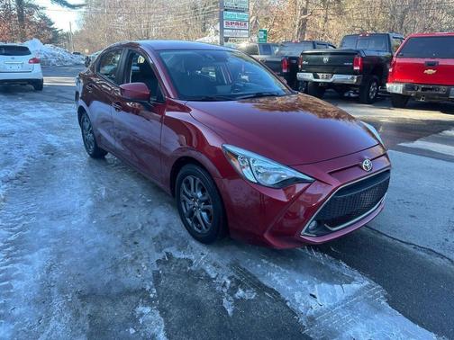 2019 Toyota Yaris Sedan LE