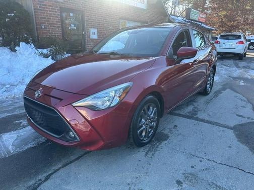 2019 Toyota Yaris Sedan LE