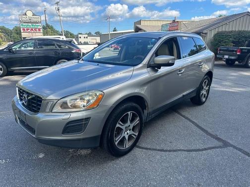 2012 Volvo XC60 T6 R-Design Platinum
