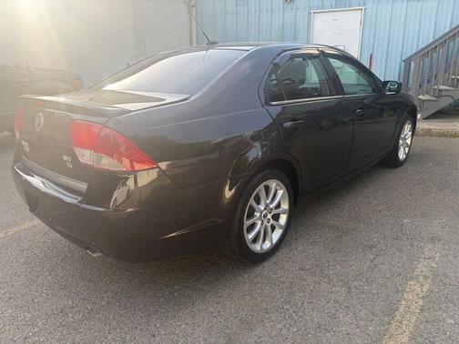 Tuxedo Black Clearcoat Metallic 2010 Mercury Milan Premier