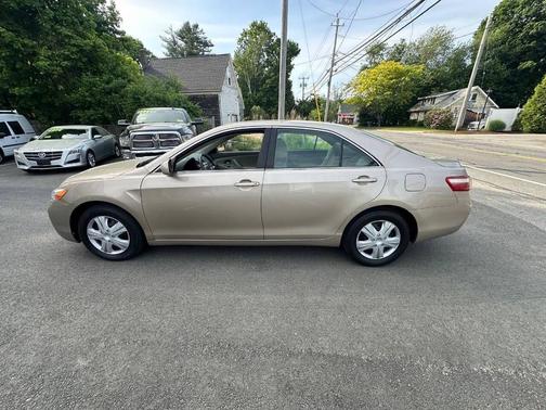 Desert Sand Mica 2009 Toyota Camry LE