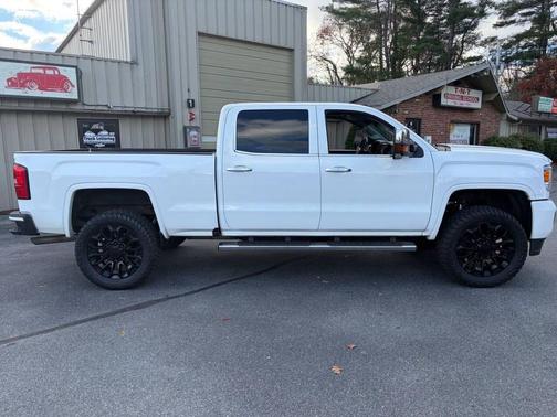 2016 GMC Sierra 2500 Denali