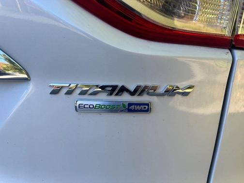 2016 Ford Escape Titanium