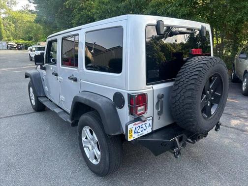 2012 Jeep Wrangler Unlimited Sahara
