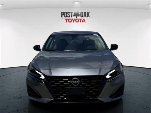 2025 Nissan Altima SR FWD