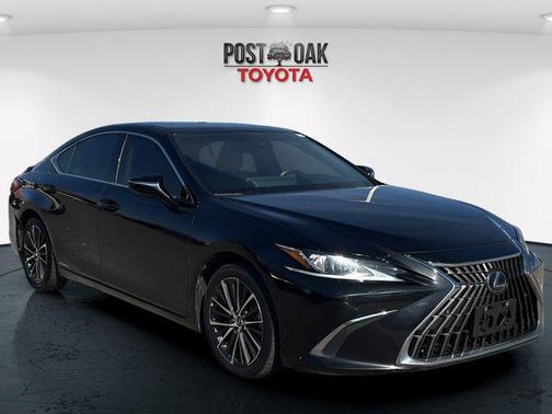 2022 Lexus ES 300h Base