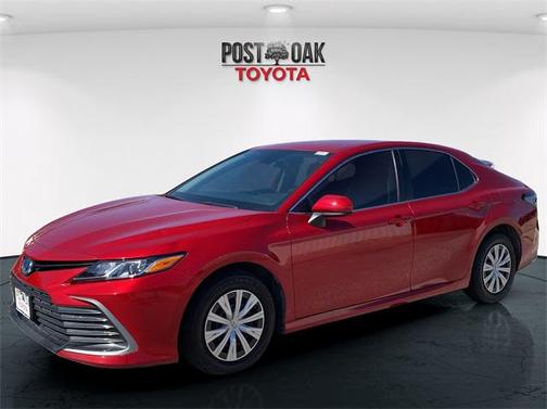 2024 Toyota Camry Hybrid LE