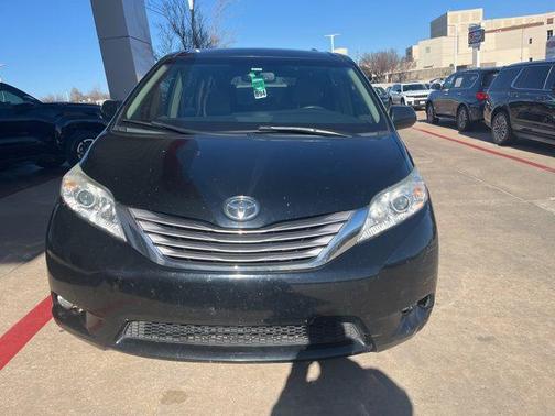 2015 Toyota Sienna SE