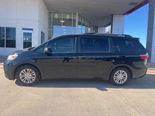 2015 Toyota Sienna SE