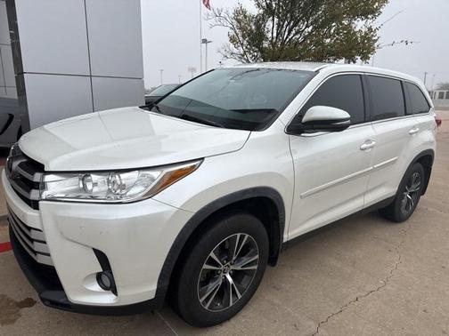 2019 Toyota Highlander LE Plus