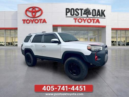 Classic Silver Metallic 2014 Toyota 4Runner SR5 Premium