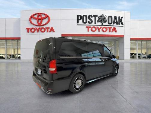 2020 Mercedes-Benz Metris Base