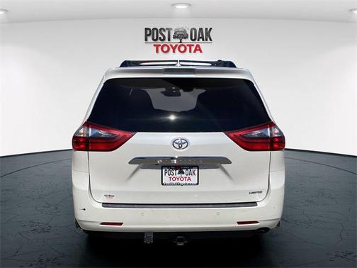 2020 Toyota Sienna Limited