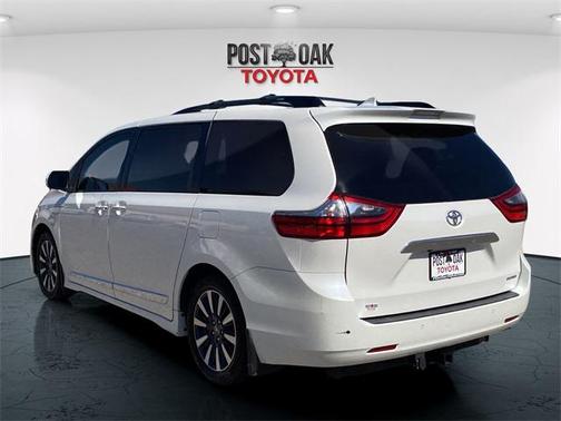 2020 Toyota Sienna Limited