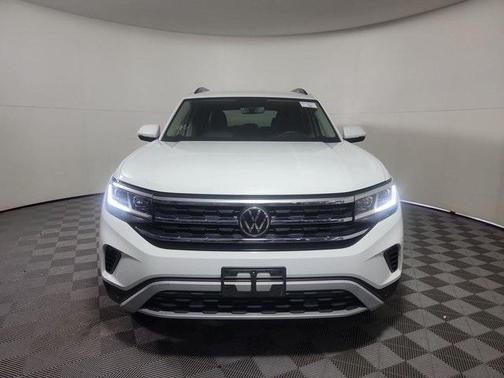 2022 Volkswagen Atlas 3.6L SE w/Technology
