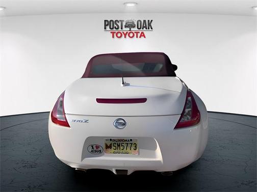 2010 Nissan 370Z Touring