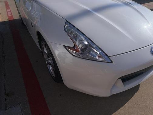 2010 Nissan 370Z Touring