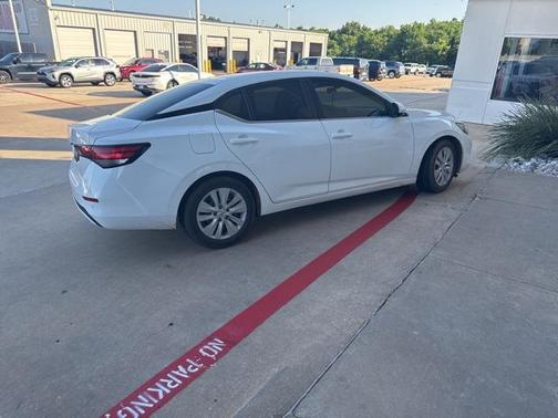 2022 Nissan Sentra S