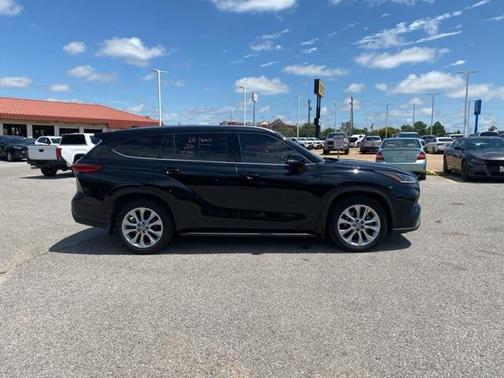 2021 Toyota Highlander Limited