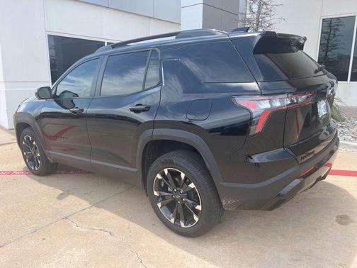 Mosaic Black Metallic 2026 Chevrolet Equinox FWD RS