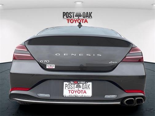 2023 Genesis G70 2.0T