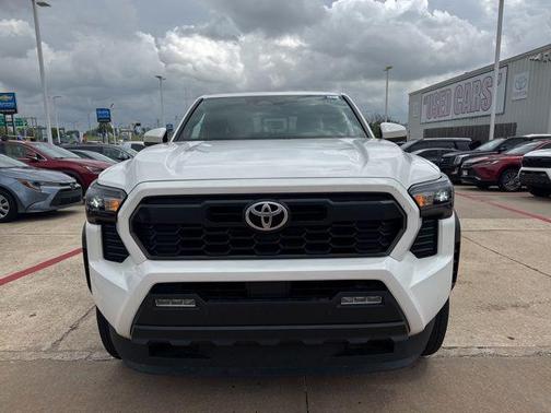 Ice 2024 Toyota Tacoma Hybrid TRD Off Road