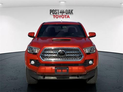 2017 Toyota Tacoma TRD Sport