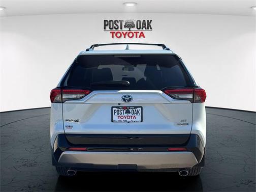 2024 Toyota RAV4 Hybrid SE