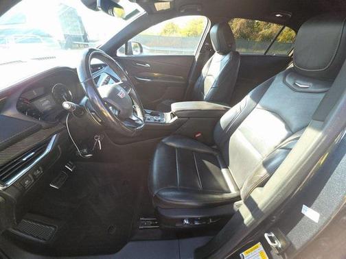 2020 Cadillac XT4 Sport