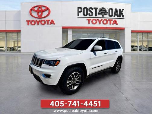 Bright White Clearcoat 2020 Jeep Grand Cherokee Laredo