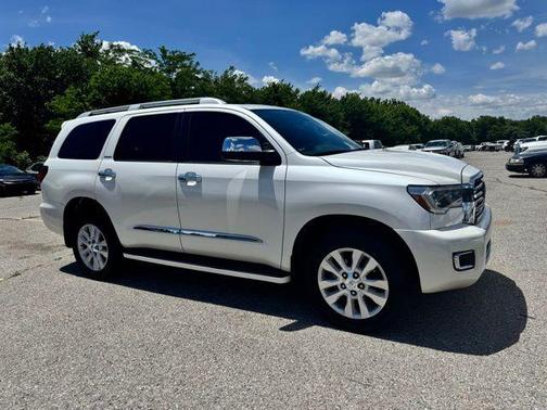 Blizzard Pearl 2018 Toyota Sequoia Platinum