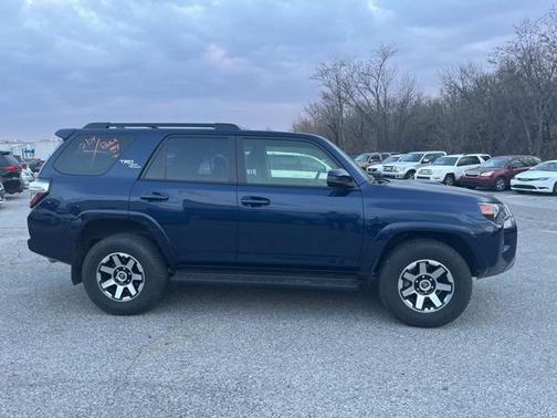 2024 Toyota 4Runner TRD Off Road