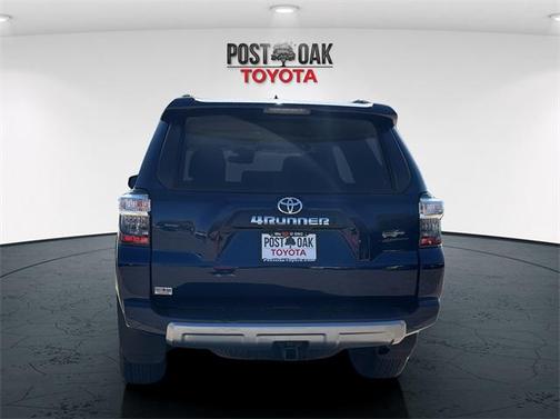 2024 Toyota 4Runner TRD Off Road