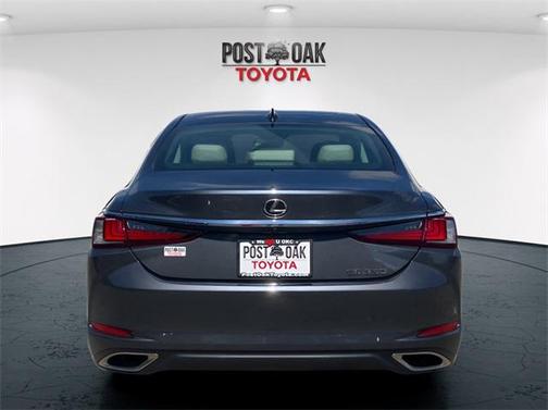 2023 Lexus ES 350 Base