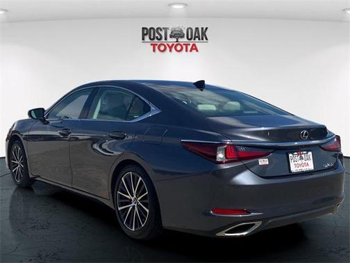 2023 Lexus ES 350 Base