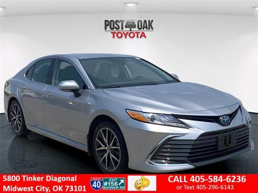 2021 Toyota Camry Hybrid XLE