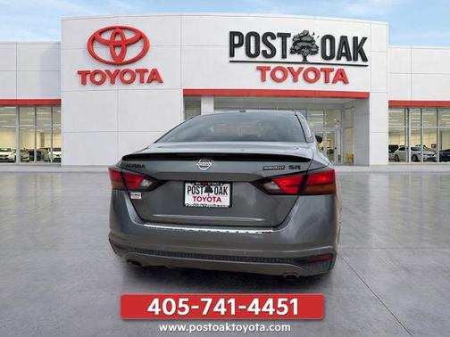 Gun Metallic 2022 Nissan Altima SR FWD