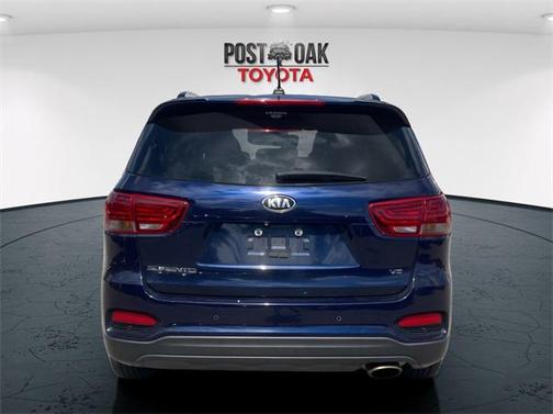 2020 Kia Sorento S