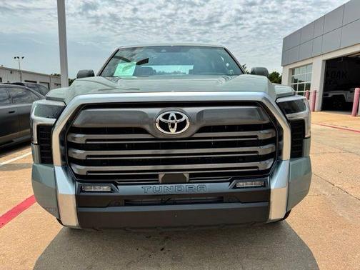 Lunar 2026 Toyota Tundra Limited