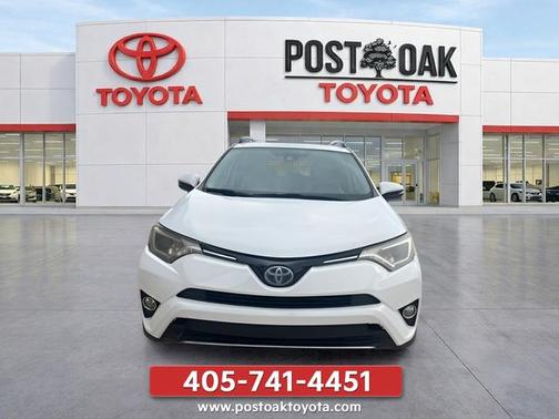 Super White 2017 Toyota RAV4 Hybrid XLE