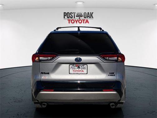 2024 Toyota RAV4 Hybrid SE