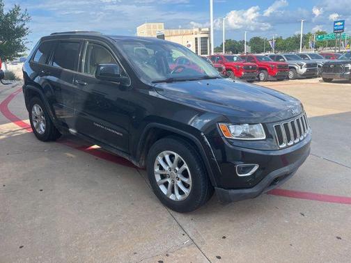 Black Forest Green Pearlcoat 2014 Jeep Grand Cherokee Laredo