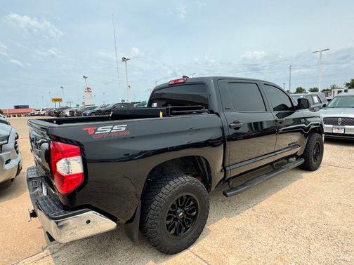 Midnight Black Metallic 2020 Toyota Tundra SR5