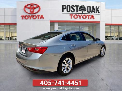 Sterling Gray Metallic 2024 Chevrolet Malibu FWD 1LT