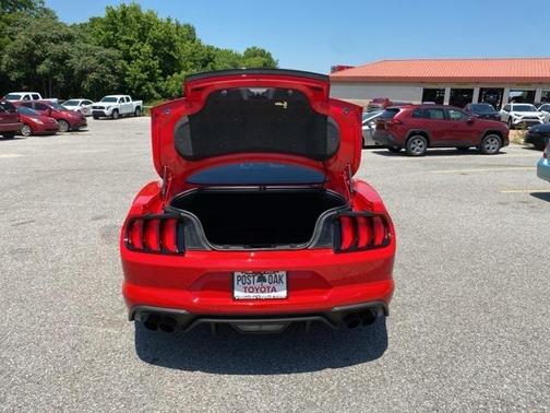 2021 Ford Mustang EcoBoost
