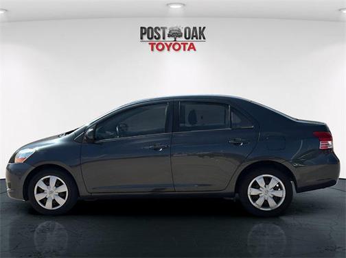 2008 Toyota Yaris Base